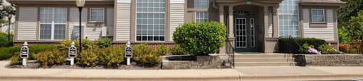 Randall Village Apartments- Crystal Lake, IL
