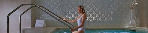 Moon Whirl Pool