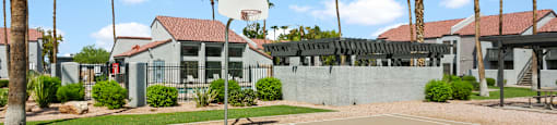 basketball court at the enclave at woodbridge apartments in sugar land, tx
