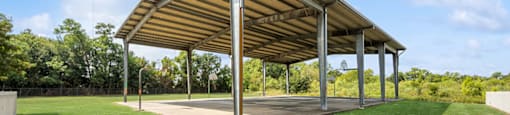 Basketball court at Fountains at Tidwell and The Enclave in Houston TX