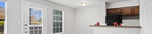 Dining area at Forest Creek Apartments in Houston TX