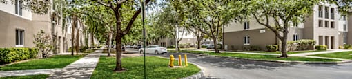 Driveway at Cedar Grove Apartments in Miami FL