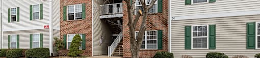 Exterior lawn at England Run Apartments in Fredericksburg VA