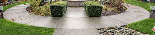 Fountain walkway at Alderwood Court in Lynnwood WA