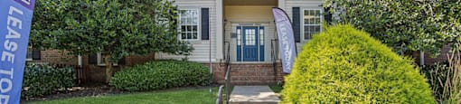 Leasing Center Exterior at Villages at Marley Station in Glen Burnie MD