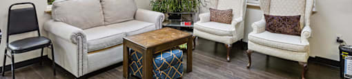 Leasing Office Lounge at Ballinger Court Senior Apartments in Edmonds, WA