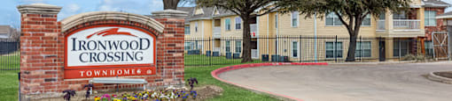 Monument sign at Ironwood Crossing Apartments and Townhomes in Fort Worth TX