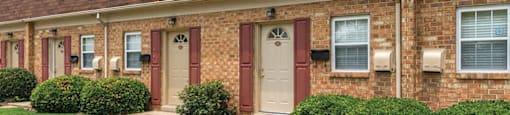 Exteriors at Whispering Oaks Apartments in Portsmouth VA