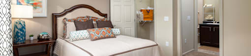 Bedroom with cozy Bed at Gateway Crossing, Georgia