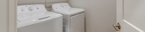Washer Dryer at the Quarry Apartments in DeWitt Michigan