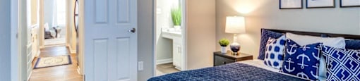 Classic Bedroom at Glen Hollow, Decatur