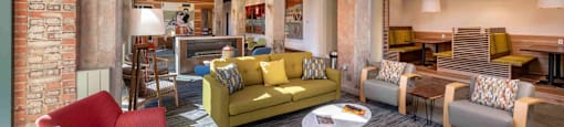 Common Area 6