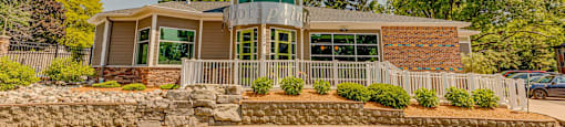 Leasing office and clubhouse  at Abbott Pointe Apartments in East Lansing, MI near Michigan State University