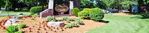 Apartments in East Lansing near Michigan State University | Glenwood