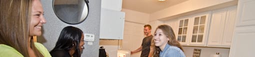 Apartments in East Lansing | Olde Farm II