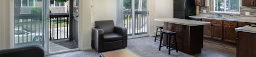 East Lansing Apartments Near Michigan State University | River Park Apartments