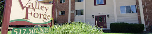 East Lansing Apartments Near Michigan State University | Valley Forge Apartments