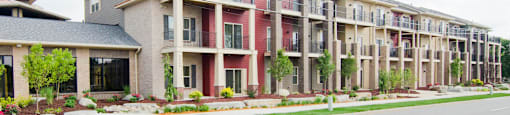 East Lansing Apartments near Michigan State University | Waterbury Place Apartments