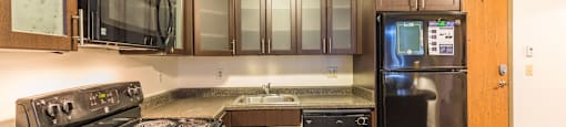 East Lansing Apartments near Michigan State University | Waters Edge Apartments