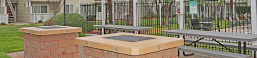 BBQ seating area at PARKSIDE BRENTWOOD, Brentwood, CA 94513