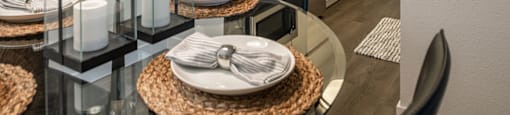 Fully Equipped Kitchens And Dining at Edgewater Apartments Boise, Boise, 83703