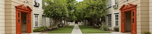 Apartments for rent in Van Nuys Courtyard with walkways