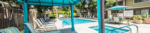 Gazebo at SERRANO HIGHLANDS APARTMENT HOMES, Lake Forest