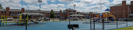 Playground at Williamsburg Apartments, Texas