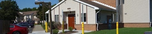 Leasing Office at Maple Grove Farmington, New York