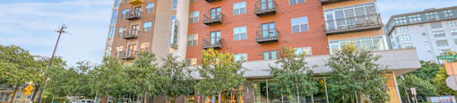exterior uptown dallas apartments