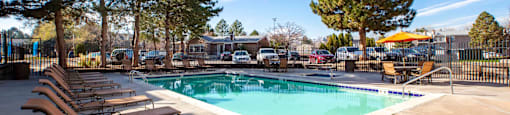 The Huntington Apartments Pool