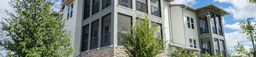 Urbon Nona Apartments_Exterior