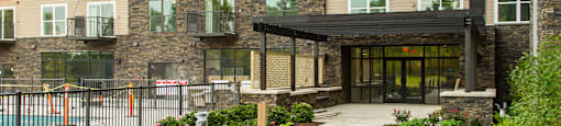 Courtyard View at Winfield Station Apartments, J Street Property Services, Winfield, 60190