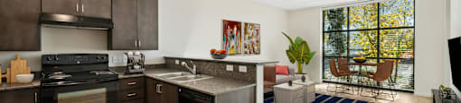 Open kitchen at Maddox Apartments