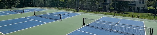 The pickleball courts at High Pointe Overlook.