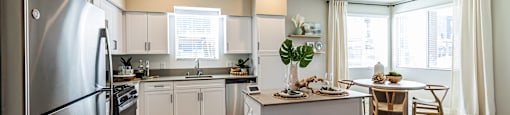 Dining And Kitchen at SYNC APARTMENT HOMES, North Las Vegas, NV, 89084
