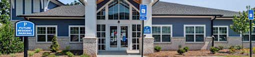 Leasing Office