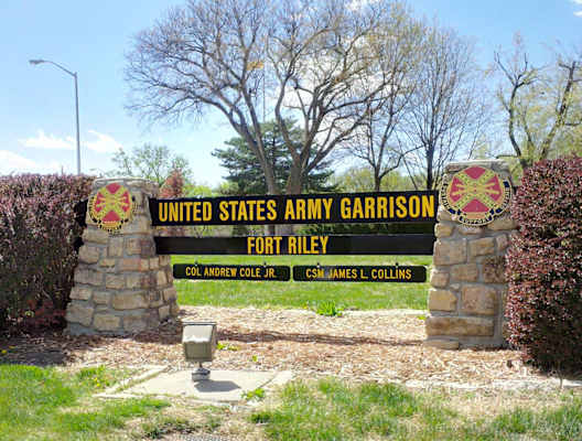 Fort Riley at Geary Estates Apartments,  MRD Conventional, Grandview Plaza, KS, 66441