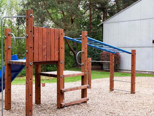 St James on Hall | Playground
