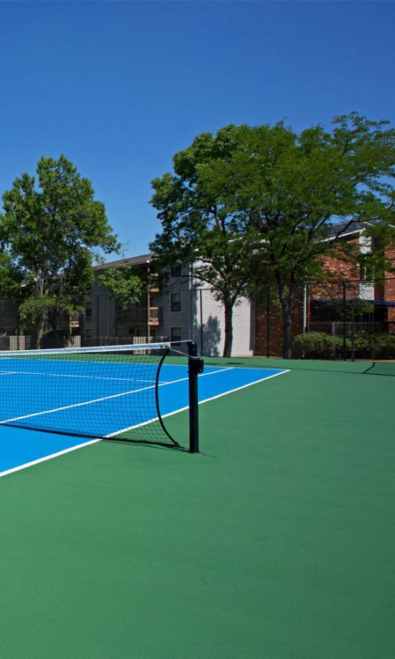 Barrington Lakes Apartments Tennis Court