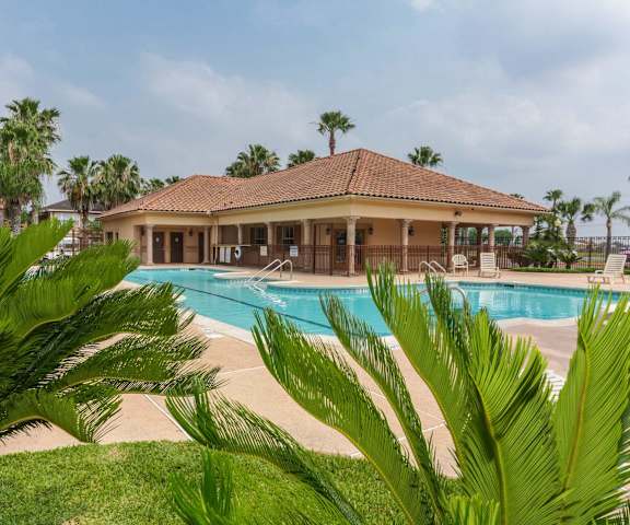 Exterior Amenity - Community Pool