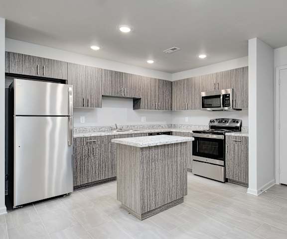 3 Bedroom Kitchen w/ Island