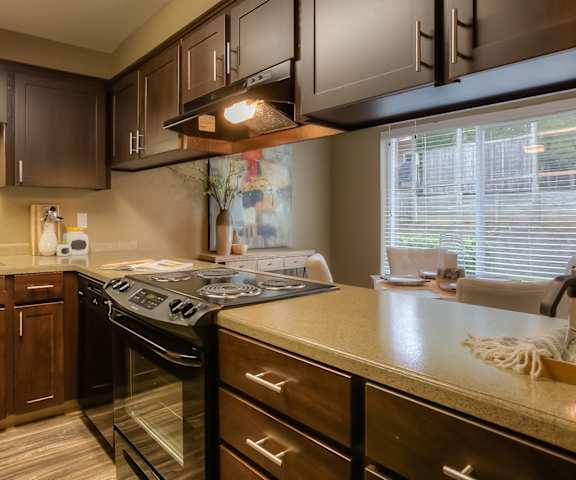 Kitchen at Oak Hill Apartments, Portland, Oregon