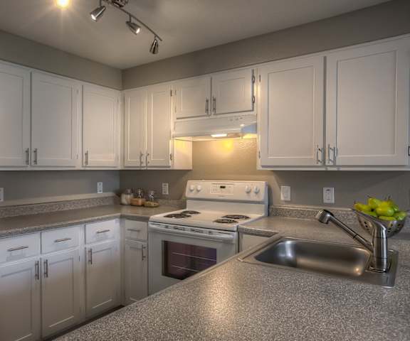 Kitchen at Fieldstone Apartments, Fairview, OR