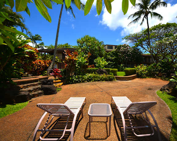 Coconut Inn courtyard with seating