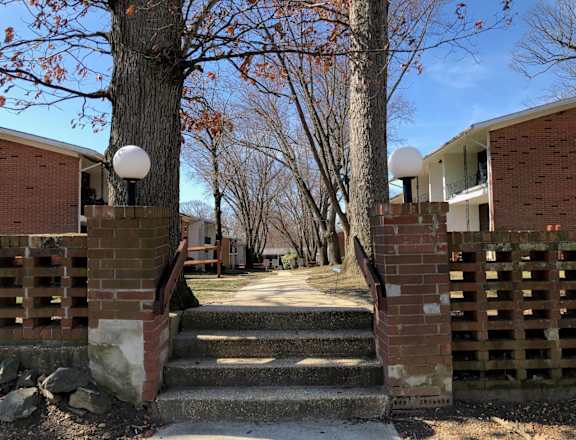 apartments for rent one and two bedroom at tree haven apartments in aberdeen matawan nj best apartments monmouth county nj