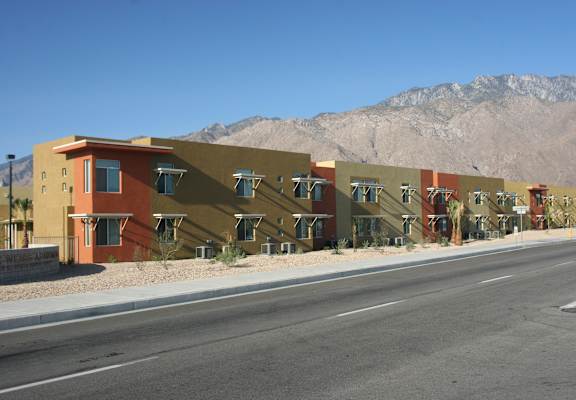 Street View of Apartment Building, Vista Sunrise Apartments, Palm Springs, CA