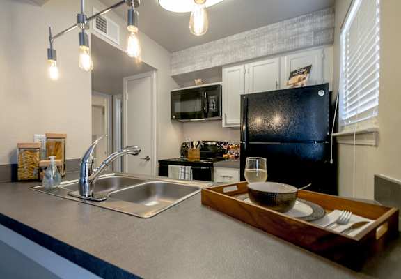 Granite Countertop Kitchen at The Hamptons, Dallas, Texas