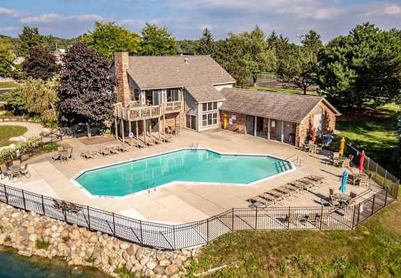 Apartments in Clarkston, MI
