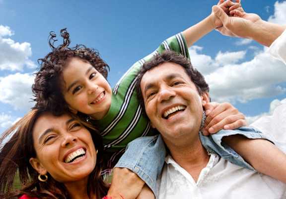 Happy Family at San Moritz Apartments, Nevada, 89128